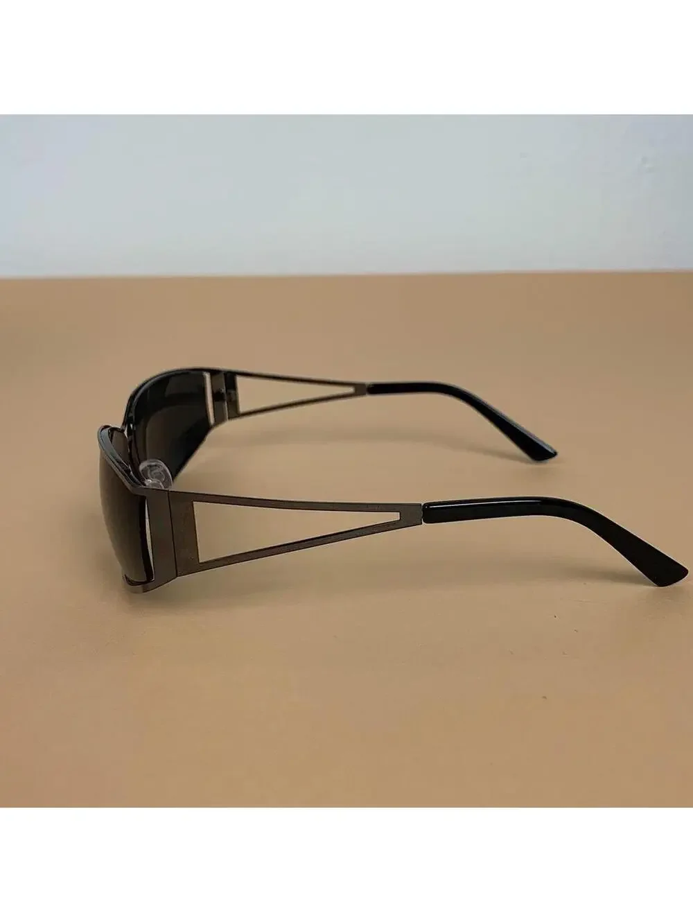Vintage y2k 2000s classy black trim sunglasses. Chrome trim dark lenses